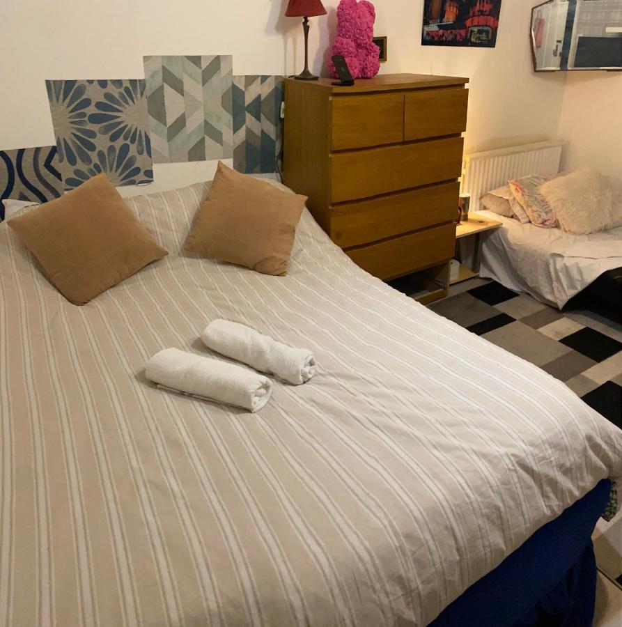 Hendon Homestay Екстериор снимка